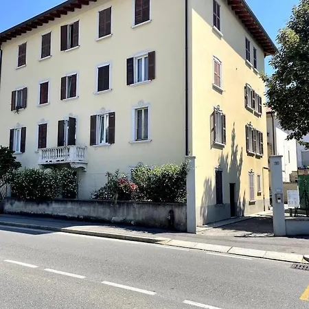 Διαμέρισμα Near Airport - Loft Universita 4 Posti Letto Μπέργκαμο
