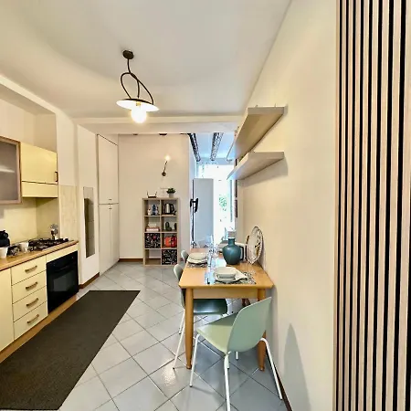 Near Airport - Loft Universita 4 Posti Letto * Μπέργκαμο