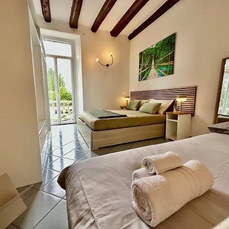 Διαμέρισμα Near Airport - Loft Universita 4 Posti Letto *