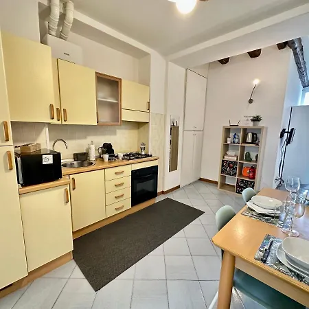 Διαμέρισμα Near Airport - Loft Universita 4 Posti Letto Μπέργκαμο